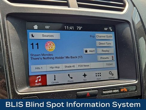 Used 2017 Ford Explorer XLT w/ Equipment Group 202A AWD/4WD image 13