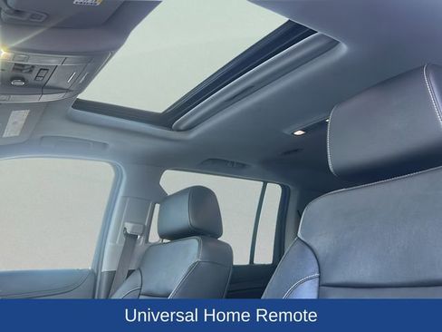 Certified 2020 Chevrolet Suburban LT image 12