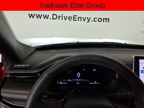 Used 2024 Jeep Compass Trailhawk w/ Trailhawk Elite Group AWD/4WD image 25