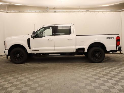 New 2025 Ford F250 Lariat w/ Lariat Ultimate Package AWD/4WD image 2