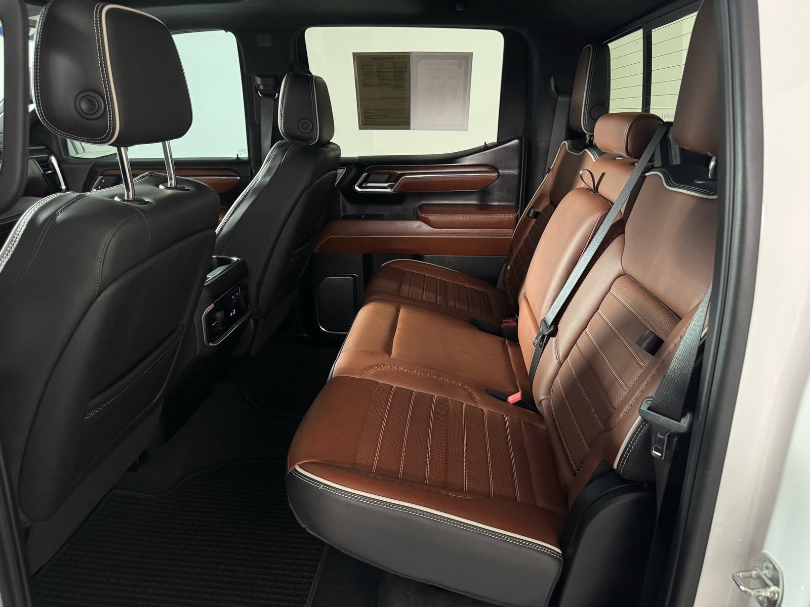 Used 2024 GMC Sierra 1500 Denali Ultimate AWD/4WD image 17