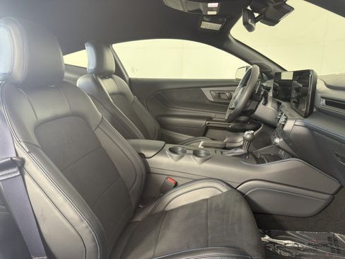 Used 2024 Ford Mustang Dark Horse RWD image 10