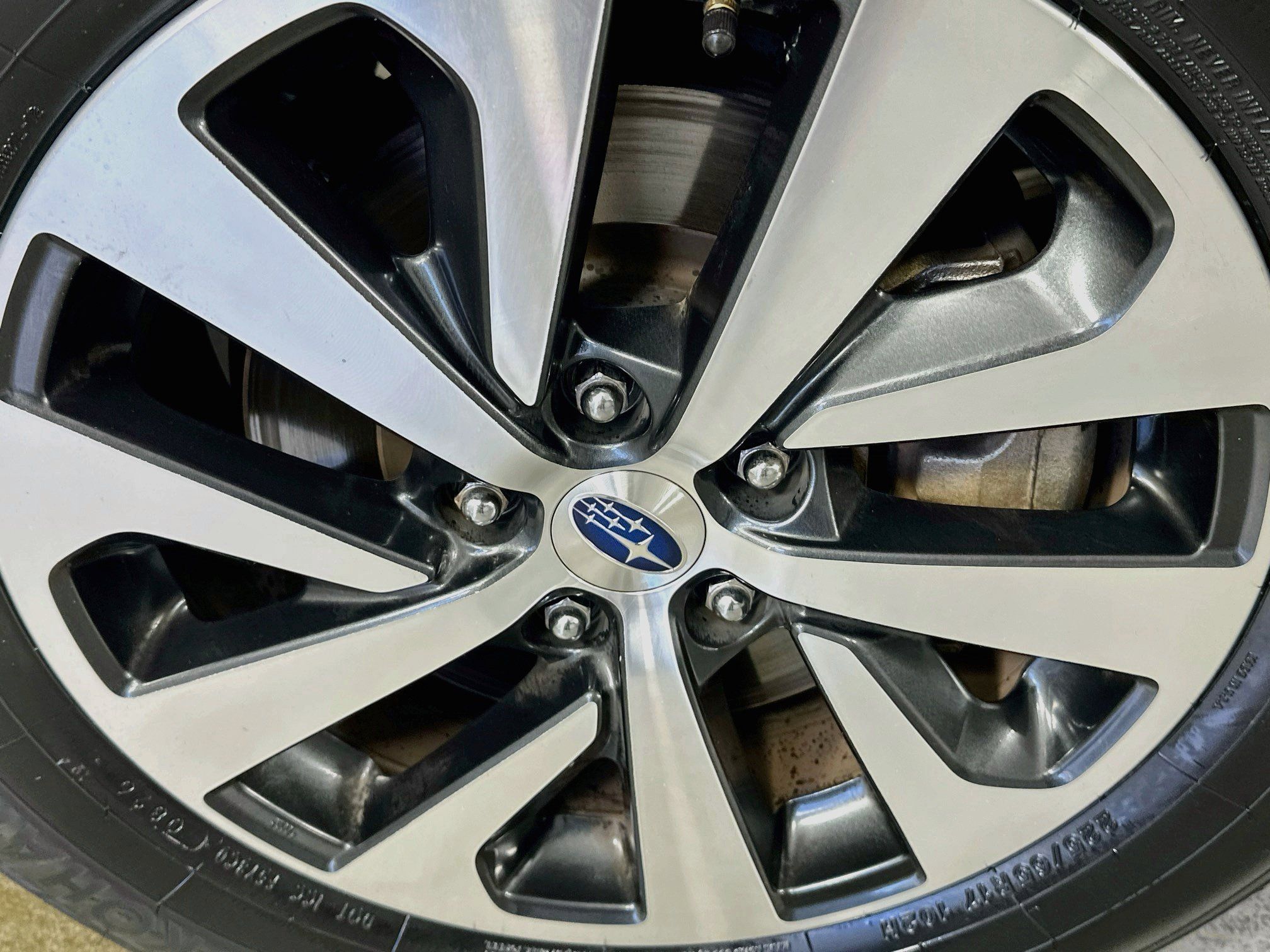 Used 2024 Subaru Outback Premium AWD/4WD image 31