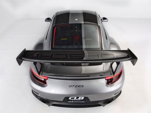 Used 2018 Porsche 911 GT2 RS image 46