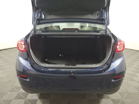 Used 2016 MAZDA MAZDA3 s Grand Touring FWD image 9