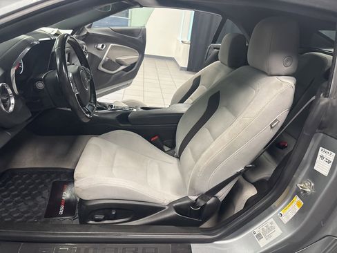 Used 2023 Chevrolet Camaro LT image 23