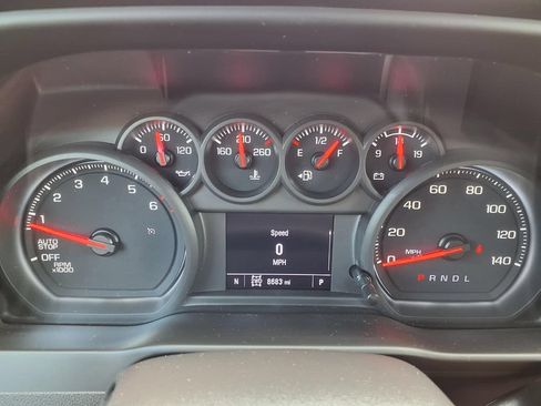 Used 2023 Chevrolet Silverado 1500 Custom Trail Boss w/ LPO, Dark Essentials Package AWD/4WD image 15