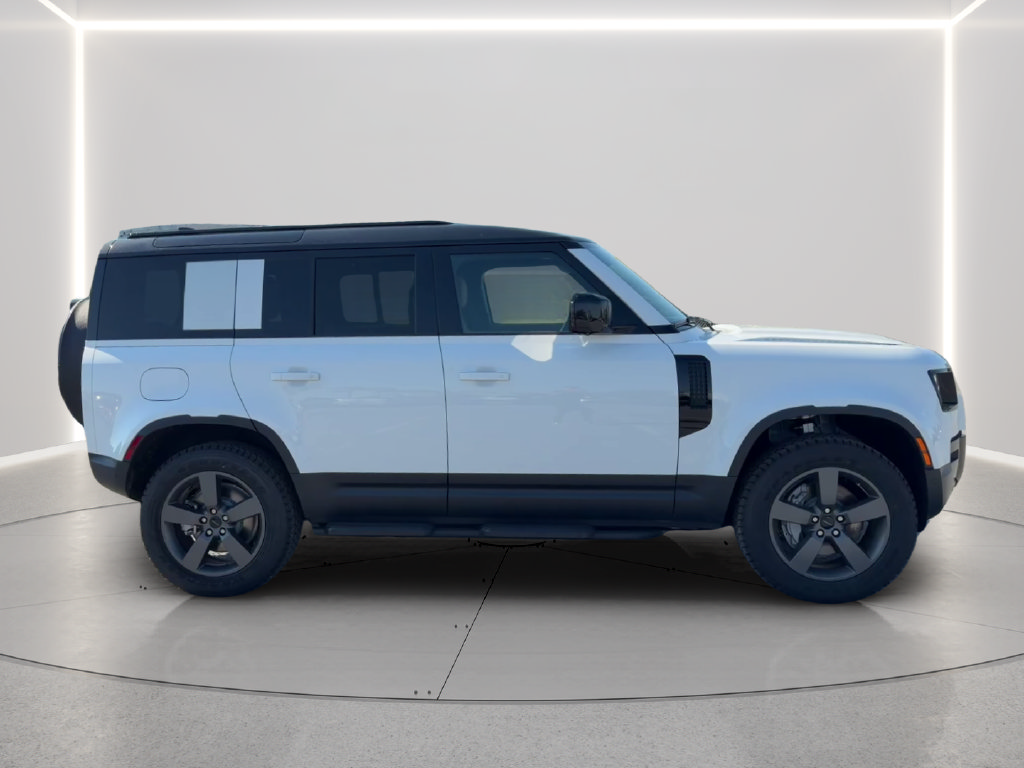 New 2026 Land Rover Defender 110 S AWD/4WD image 4