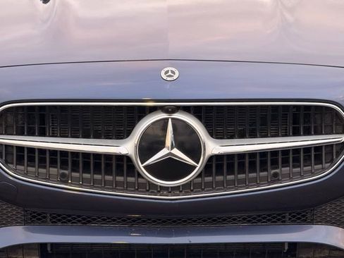 New 2026 Mercedes-Benz C 300 4MATIC Sedan image 3