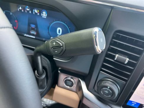 New 2025 Ford F350 Lariat w/ Lariat Ultimate Package image 17