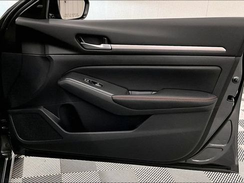 New 2026 Nissan Altima 2.5 SR FWD image 37