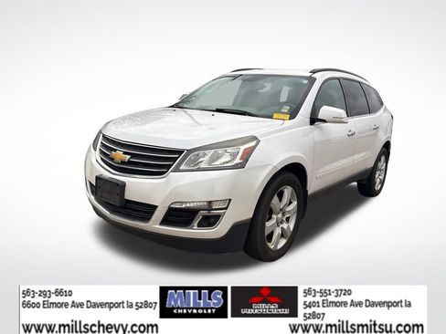 Used 2016 Chevrolet Traverse LT w/ Style and Technology Package image 1