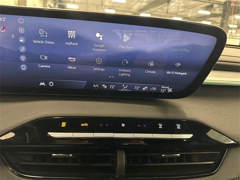 Used 2025 Buick Enclave Preferred image 30