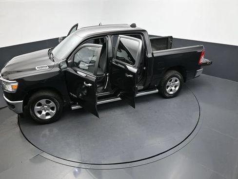 Used 2019 RAM 1500 Big Horn AWD/4WD image 48
