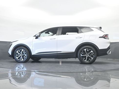 Used 2025 Kia Sportage EX image 60