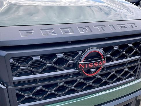 Used 2023 Nissan Frontier PRO-4X w/ Pro Convenience Package image 29