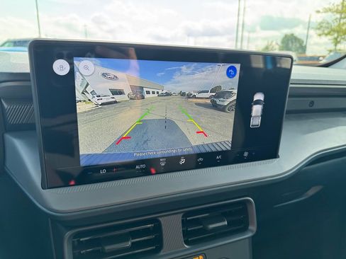 New 2025 Ford Maverick XLT w/ Black Appearance Package image 25