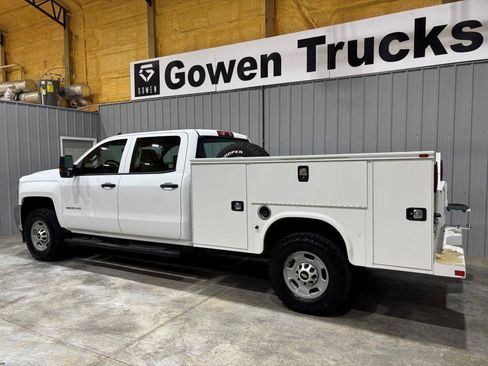 Used 2018 Chevrolet Silverado 2500 W/T w/ WT Fleet Convenience Package image 5