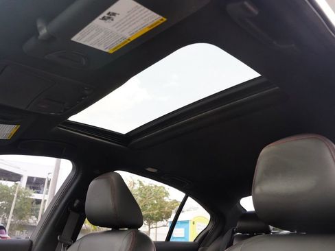Used 2023 INFINITI Q50 Red Sport 400 RWD image 5