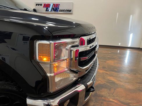 Used 2021 Ford F250 Lariat w/ Lariat Value Package image 45