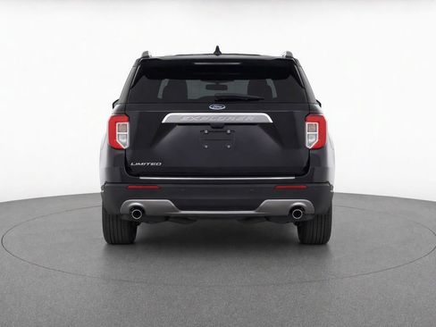 Used 2024 Ford Explorer Limited RWD image 7