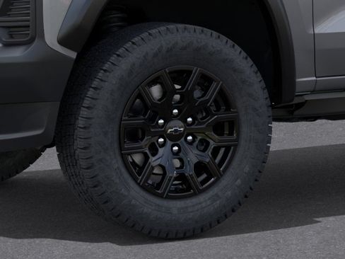 New 2026 Chevrolet Colorado Trail Boss AWD/4WD image 9