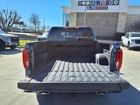 Certified 2025 GMC Sierra 1500 Denali image 23