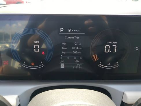 Used 2025 Hyundai Tucson SEL FWD image 33