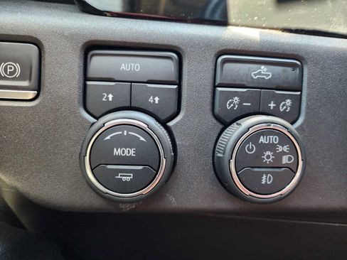 Used 2023 Chevrolet Silverado 1500 RST AWD/4WD image 28
