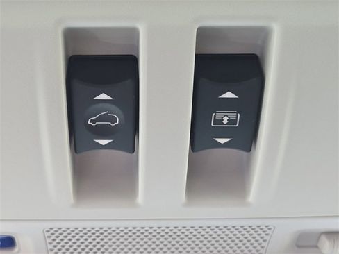 Used 2024 Subaru Ascent Touring image 28