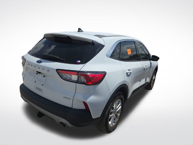 Used 2022 Ford Escape SE AWD/4WD image 2