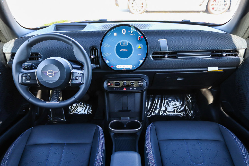 Used 2026 MINI Cooper 2-Door Hardtop FWD image 15