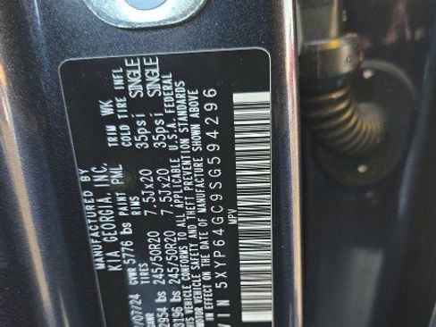 Used 2025 Kia Telluride S image 17