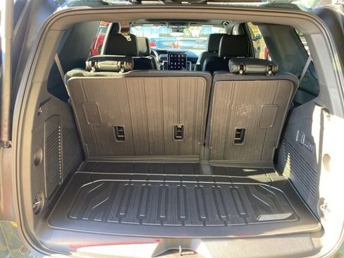 New 2026 GMC Yukon AT4 w/ AT4 Premium Package image 32