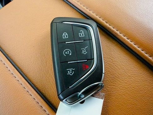 Used 2022 Cadillac Escalade ESV Premium Luxury w/ LPO, Floor Liner Package image 26