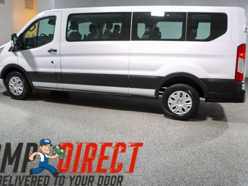 Used 2022 Ford Transit 350 XLT RWD image 10