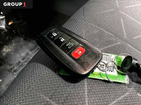 Certified 2019 Toyota RAV4 XLE image 28