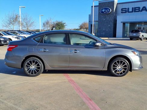 Used 2016 Nissan Sentra S image 23
