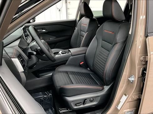 New 2026 Nissan Rogue SV w/ Rock Creek Premium Package AWD/4WD image 10