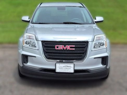 Used 2017 GMC Terrain SLE w/ LPO, Protection Package FWD image 6