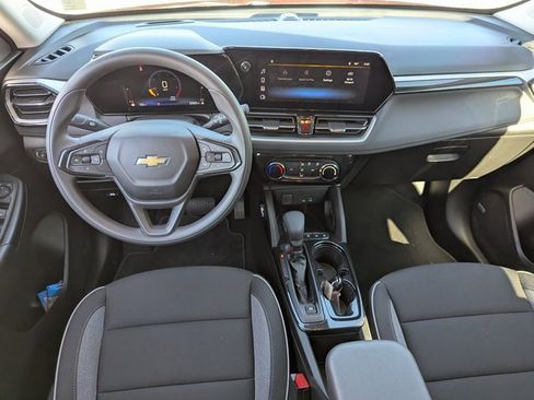 Used 2025 Chevrolet TrailBlazer LT image 27