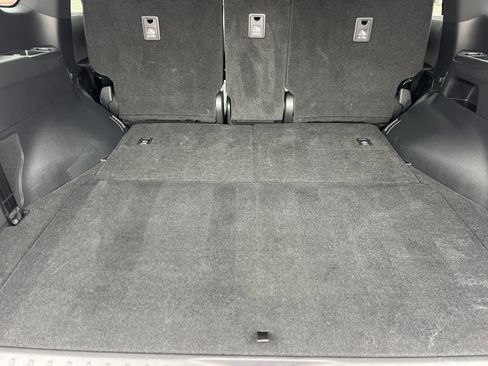 Used 2024 Lexus LX 600 4WD w/ Luxury Package image 15