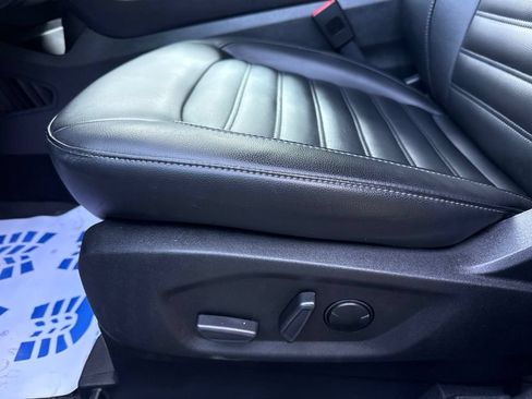 Used 2023 Ford Edge SEL w/ Convenience Package AWD/4WD image 11