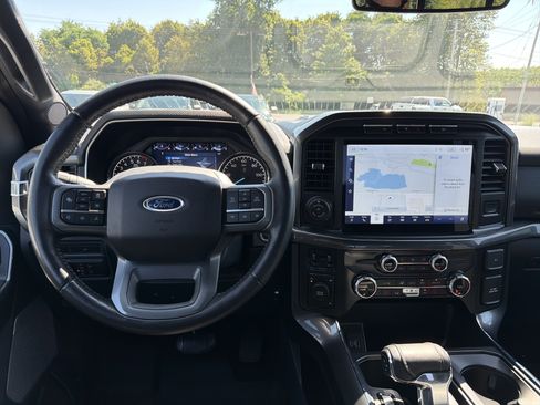 Used 2022 Ford F150 XLT w/ Equipment Group 302A High AWD/4WD image 15