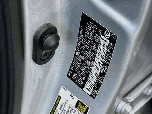 Used 2023 Toyota Corolla LE FWD image 12