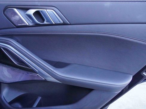 Used 2025 BMW X6 M60i image 33