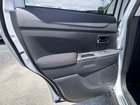 New 2026 Mitsubishi Outlander Sport LE AWD/4WD image 11
