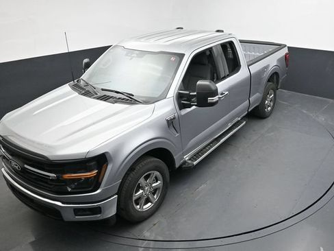 Certified 2025 Ford F150 XLT w/ Equipment Group 301A Standard RWD image 40