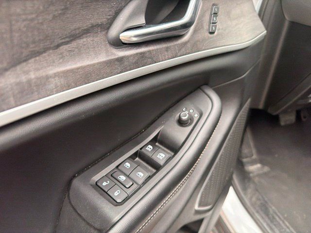 Used 2024 Jeep Grand Cherokee Limited 4xe AWD/4WD image 16