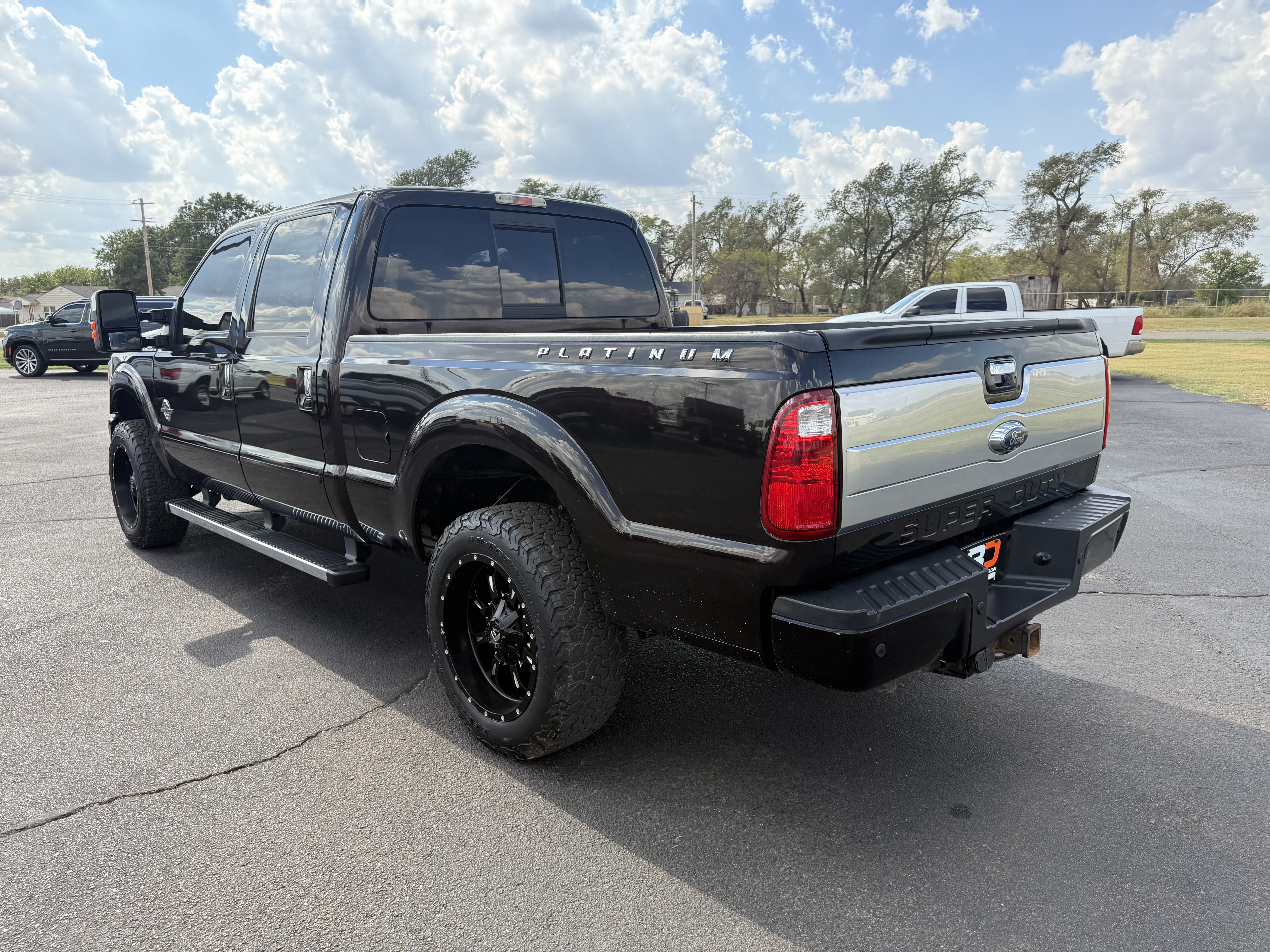 Used 2013 Ford F250 Platinum w/ FX4 Off Road Pkg AWD/4WD image 4